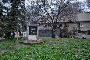 Commemorative plaque for the victims of Sajmište concentration camp. 